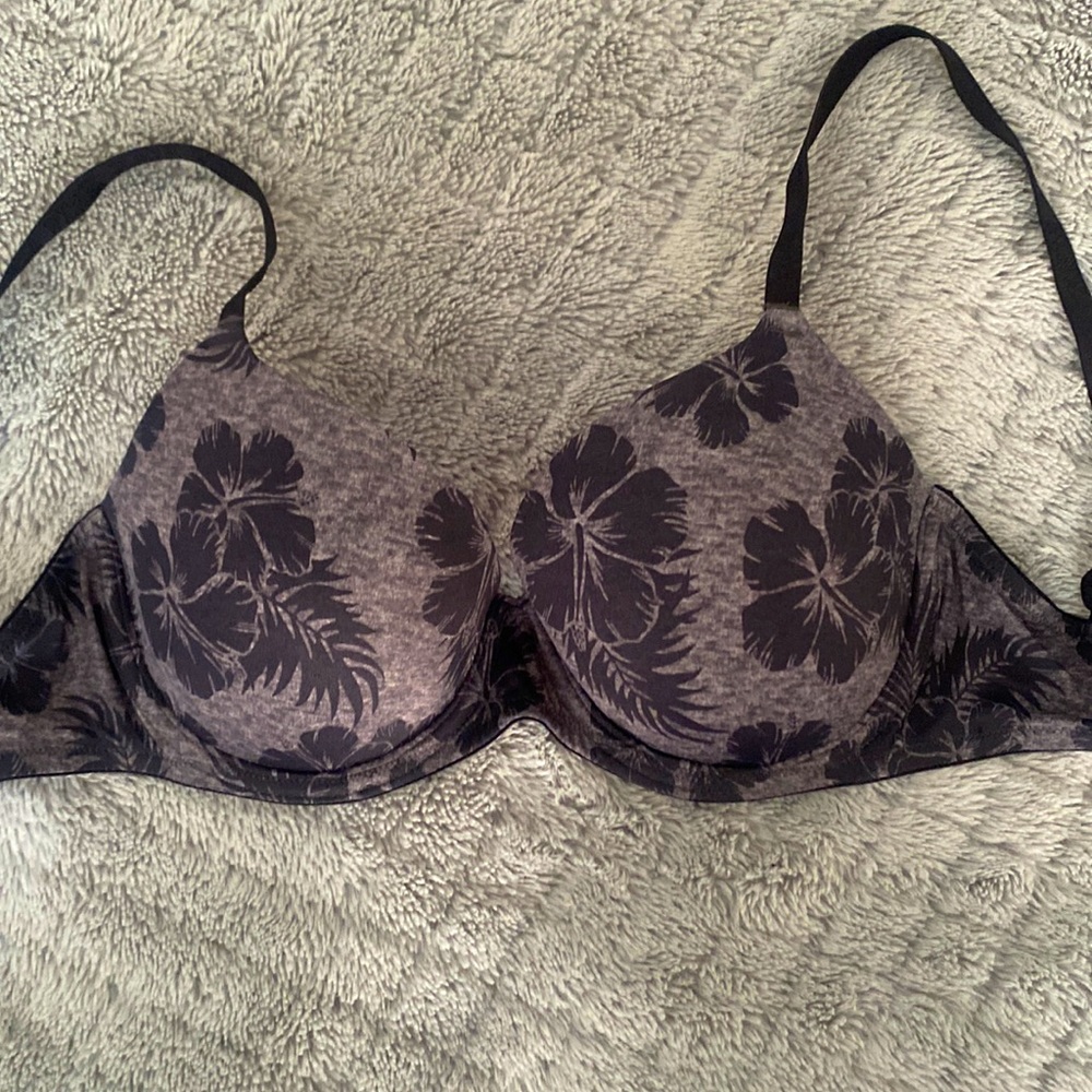 Victoria’s Secret PINK bra wear everywhere lightly lined bra size 32DD floral